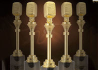 Trofeo del premio di musica di progettazione del microfono per servizio personalizzato musicale della concorrenza disponibile