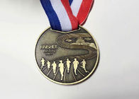 medaglie su ordinazione di sport del diametro di 60mm, stazioni di finitura di maratona di 10km che eseguono le medaglie del premio