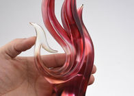 La forma irregolare ha colorato la tazza del trofeo della glassa per il partecipante dei premi musica/di film